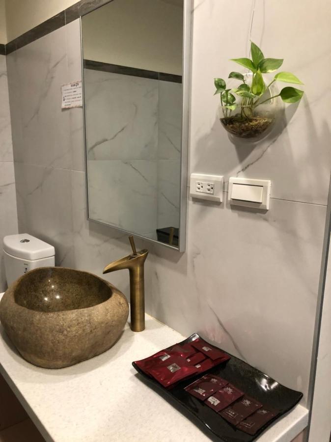 Yy Elleys Home Jiaoxi Bagian luar foto